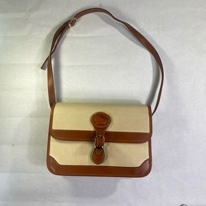 Dooney & Bourke Vintage Pebbled Leather White Classic Crossbody